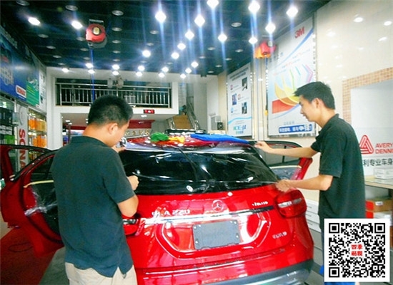 龍膜好不好│武漢龍膜汽車貼膜│奔馳GLA220全車頂級龍膜套餐