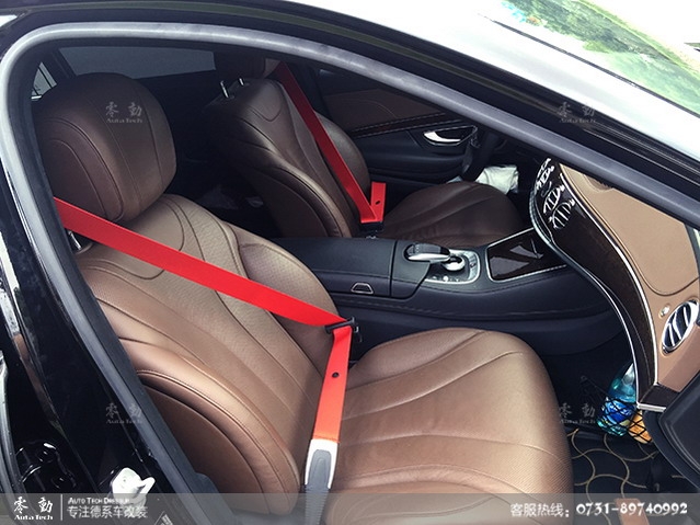 奔馳S320整車改裝案例--長(zhǎng)沙奔馳專業(yè)改裝店