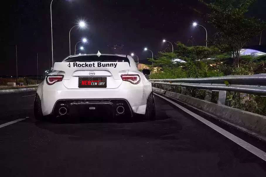 豐田GT86改裝火箭兔寬體大包圍斯巴魯BRZ改裝包圍套件