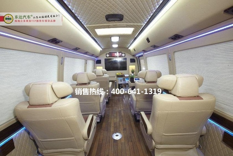 2016款全新豐田考斯特房車改裝