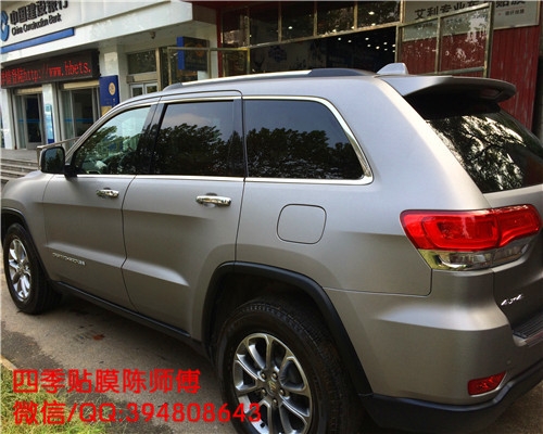 武漢汽車改色貼膜│艾利金屬拉絲鈦改色膜│JEEP切洛基改色貼膜