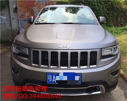 武漢汽車改色貼膜│艾利金屬拉絲鈦改色膜│JEEP切洛基改色貼膜