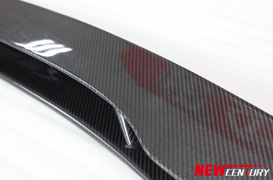 法拉利F458改裝碳纖維尾翼  Ferrari458安裝碳纖維定風(fēng)翼