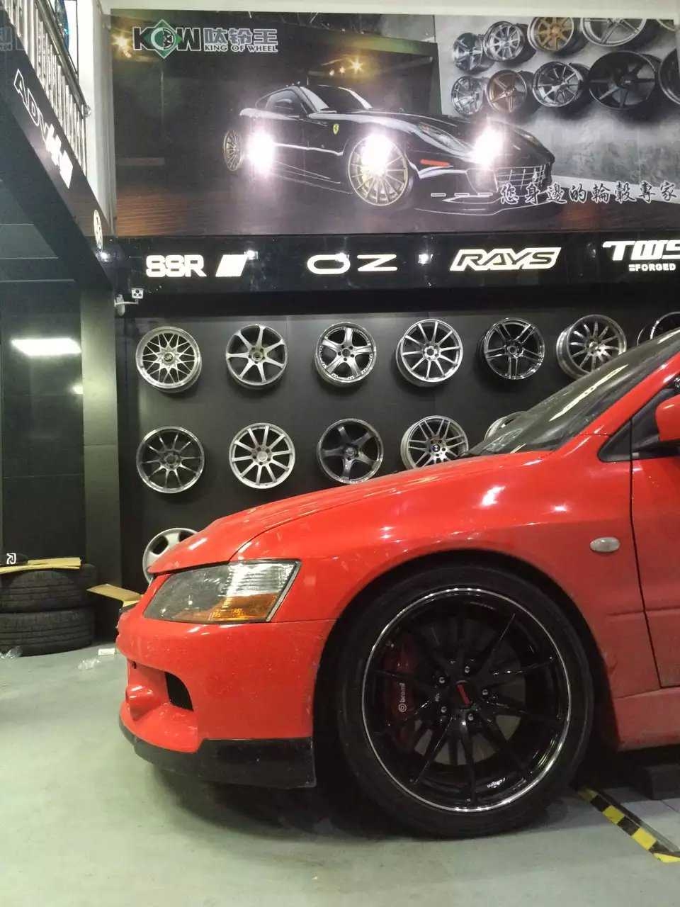 RAYS G25 已裝好車，EVO 給力！