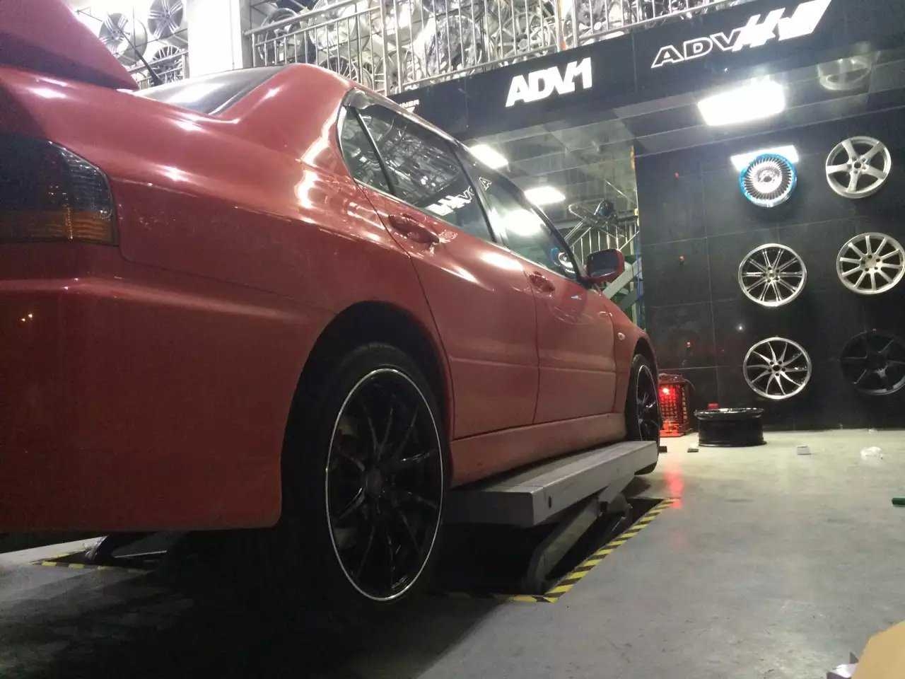 RAYS G25 已裝好車，EVO 給力！