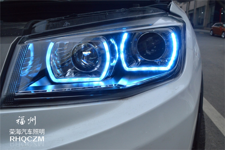 福州CS75改燈 長(zhǎng)安CS75大燈升級(jí)冰藍(lán)雙U光導(dǎo)天使眼 福州榮海照明
