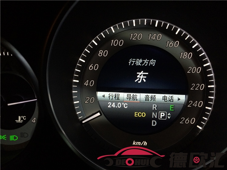 長沙株洲奔馳E260改裝原廠導(dǎo)航、倒車影像，湖南長沙株洲湘潭奔馳改裝