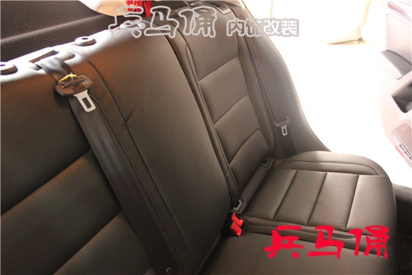 【兵馬俑汽車真皮座椅改裝】淮安大眾速騰真皮內(nèi)飾改裝——淮安汽車改裝店速騰包真皮座椅