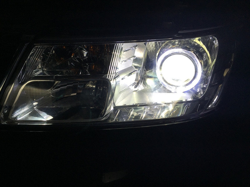 上海道奇酷威車燈升級 車燈改裝小糸Q5透鏡 巖崎氙氣燈 白色天使眼