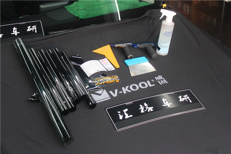 長沙威固全車隔熱膜 奔馳C200全車威固太陽膜 中南汽車世界實(shí)體店
