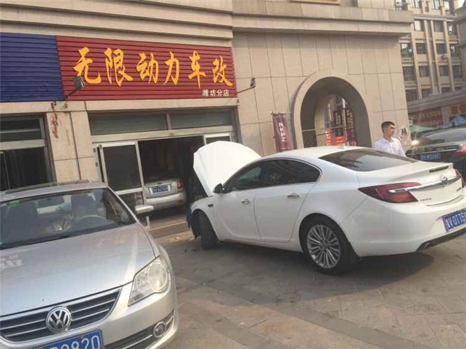 起亞銳歐改氙氣燈，天使眼