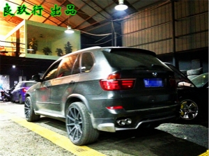 寶馬X5排氣、輪轂、車身改色——西安良玖行汽車改裝