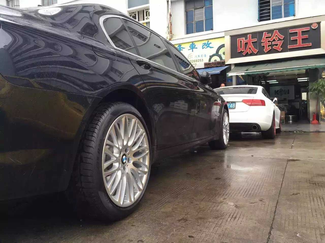 寶馬7系，裝原裝20寸