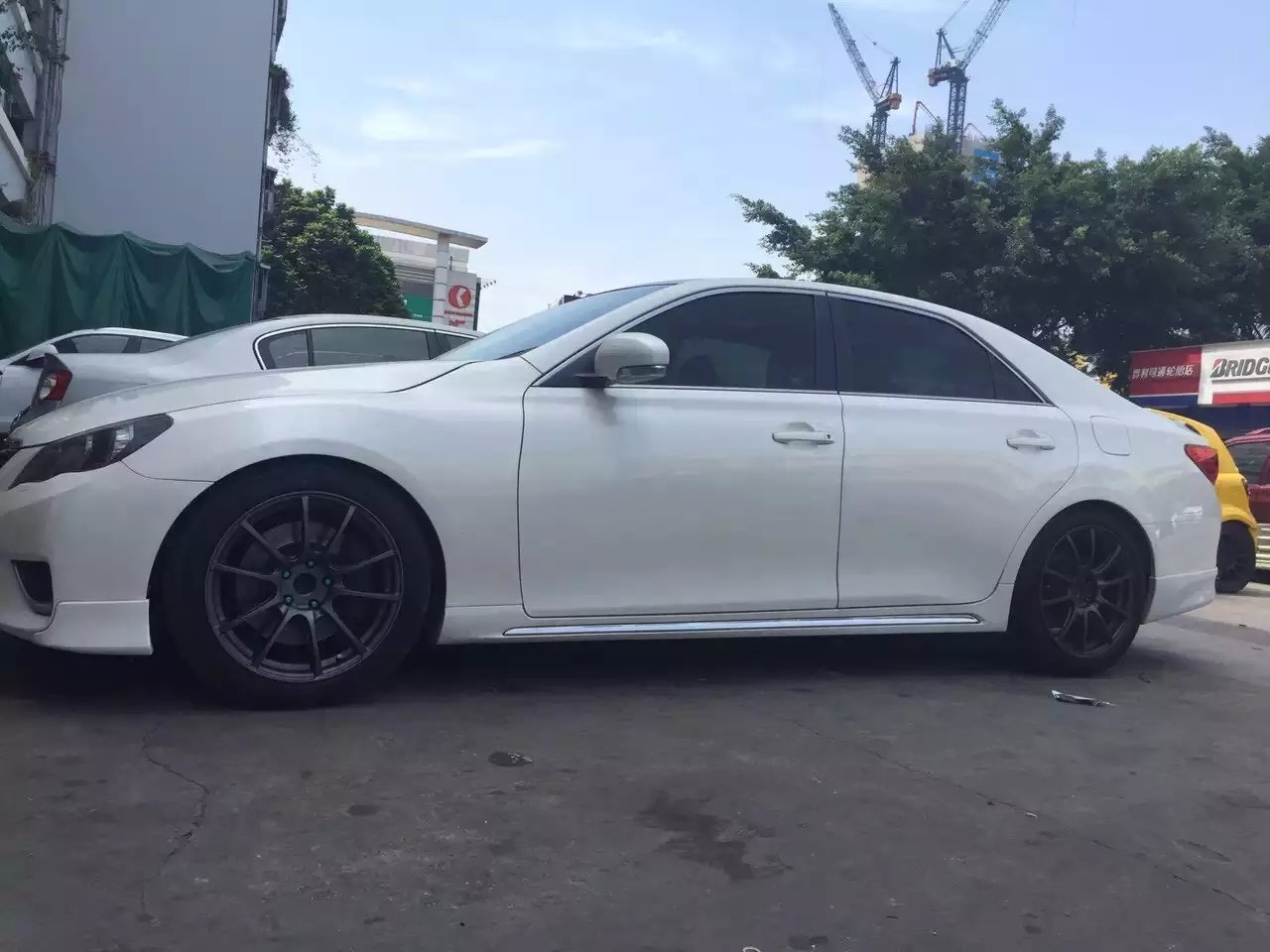 板東 18寸，裝車完工 效果不錯