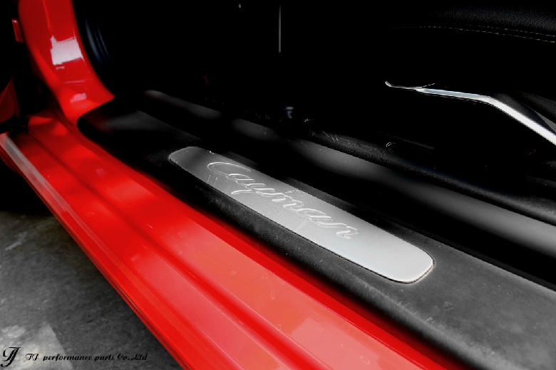 Perfect design x WORK on PORSCHE Cayman 987.2