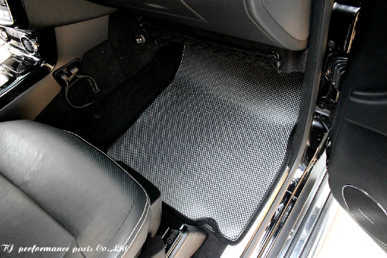 日本 PERFECT DESIGN地毯 x Mercedes-Benz W463 G63 AMG
