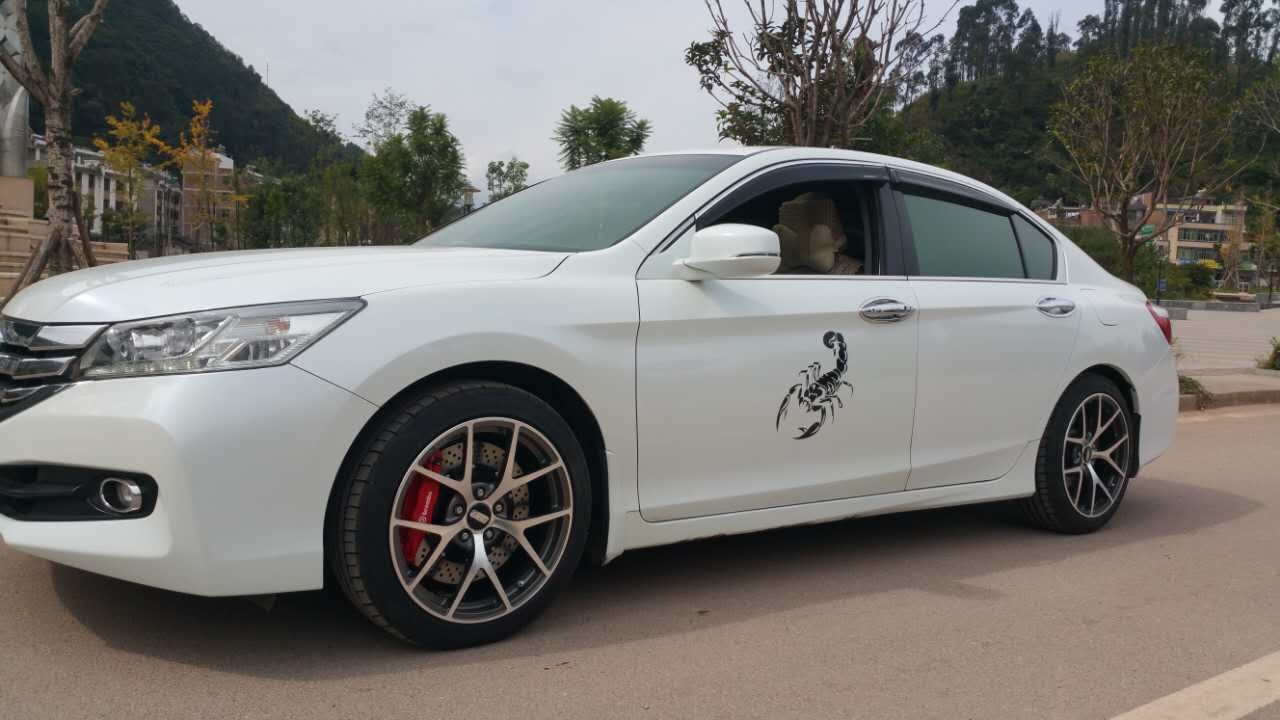 九代雅閣改裝意大利brembo f50剎車套裝裝車效果圖