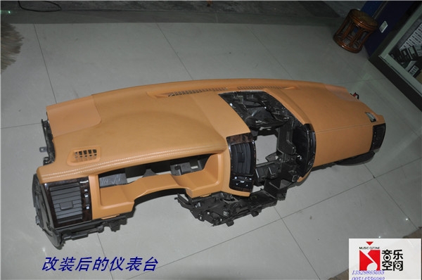 曲靖汽車內飾音響改裝酷路澤改伊頓發(fā)燒音響內飾改裝