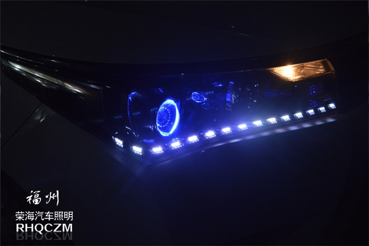 福州汽車改燈 豐田卡羅拉大燈改裝氙氣燈海拉三透鏡光導(dǎo)水晶淚眼 福州榮海汽車照明
