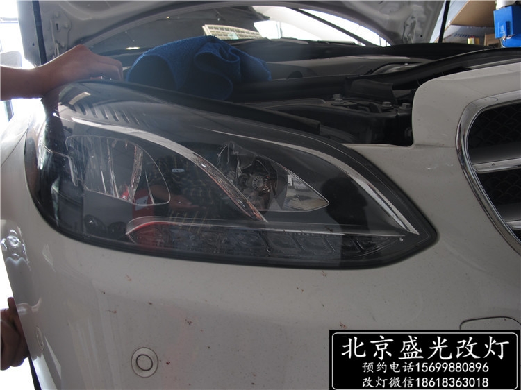 奔馳E260改豪華全LED智能隨動(dòng)照明大燈 無(wú)鑰匙進(jìn)入