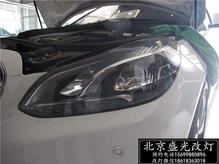 奔馳E260改豪華全LED智能隨動(dòng)照明大燈 無(wú)鑰匙進(jìn)入
