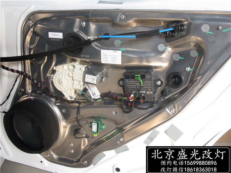 奔馳E260改豪華全LED智能隨動(dòng)照明大燈 無(wú)鑰匙進(jìn)入