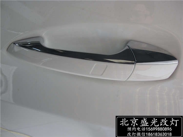 奔馳E260改豪華全LED智能隨動(dòng)照明大燈 無(wú)鑰匙進(jìn)入
