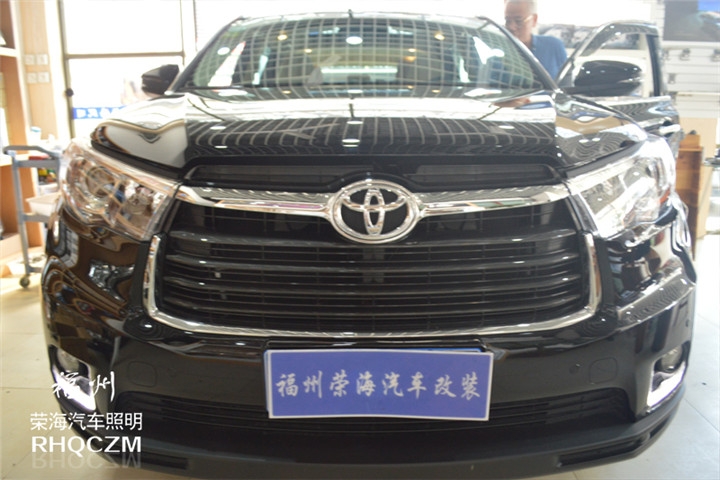 福州改氙氣燈 新漢蘭達(dá)車燈改裝歐司朗CBI氙氣燈海拉五透鏡 福州榮海汽車照明