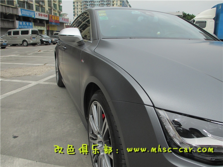 奧迪A7全車貼膜改色施工德國PWF電光金屬碳灰