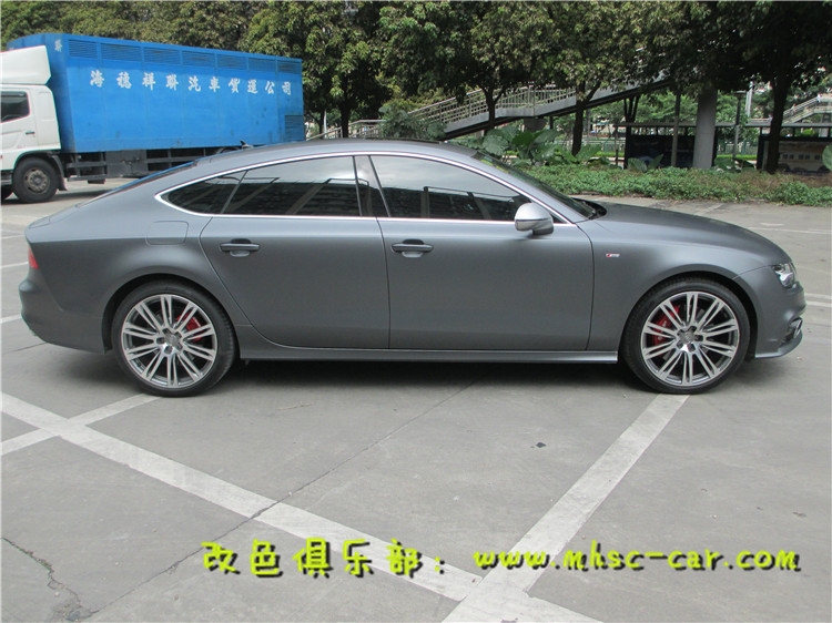 奧迪A7全車貼膜改色施工德國PWF電光金屬碳灰