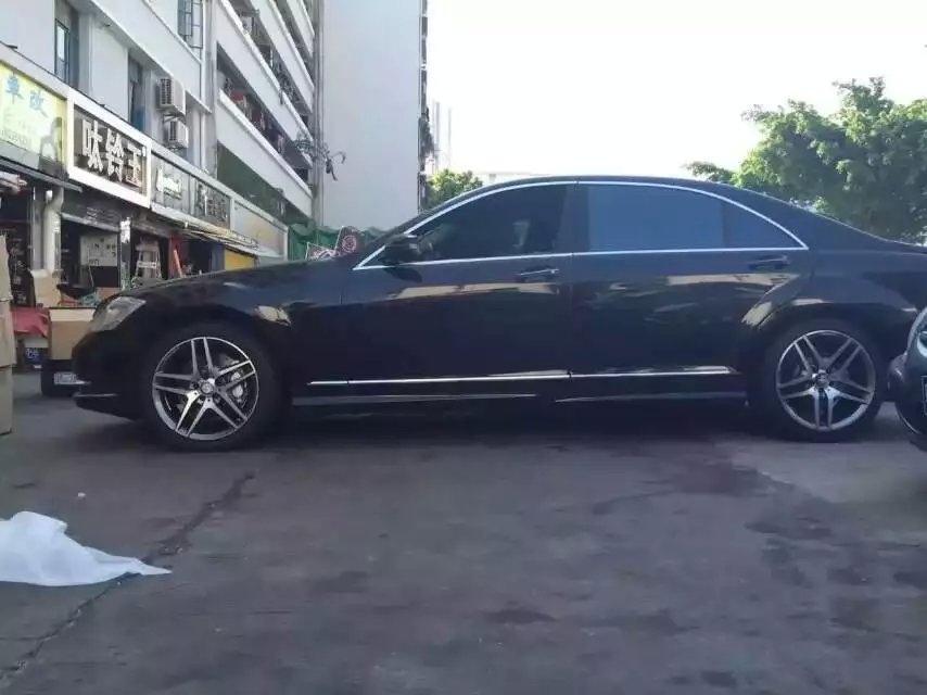 奔馳 裝原裝 AMG ！