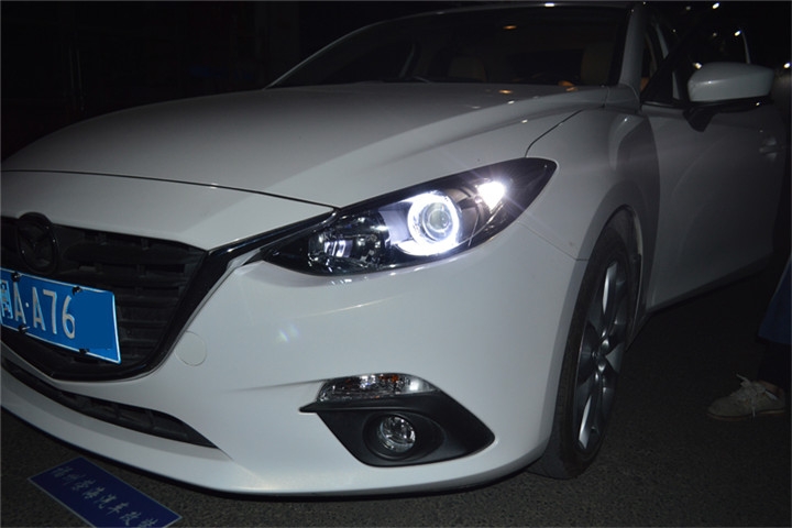 福州汽車改燈 昂克賽拉車燈升級(jí)全新歐司朗套裝海拉五透鏡第三輛 福州榮海汽車照明