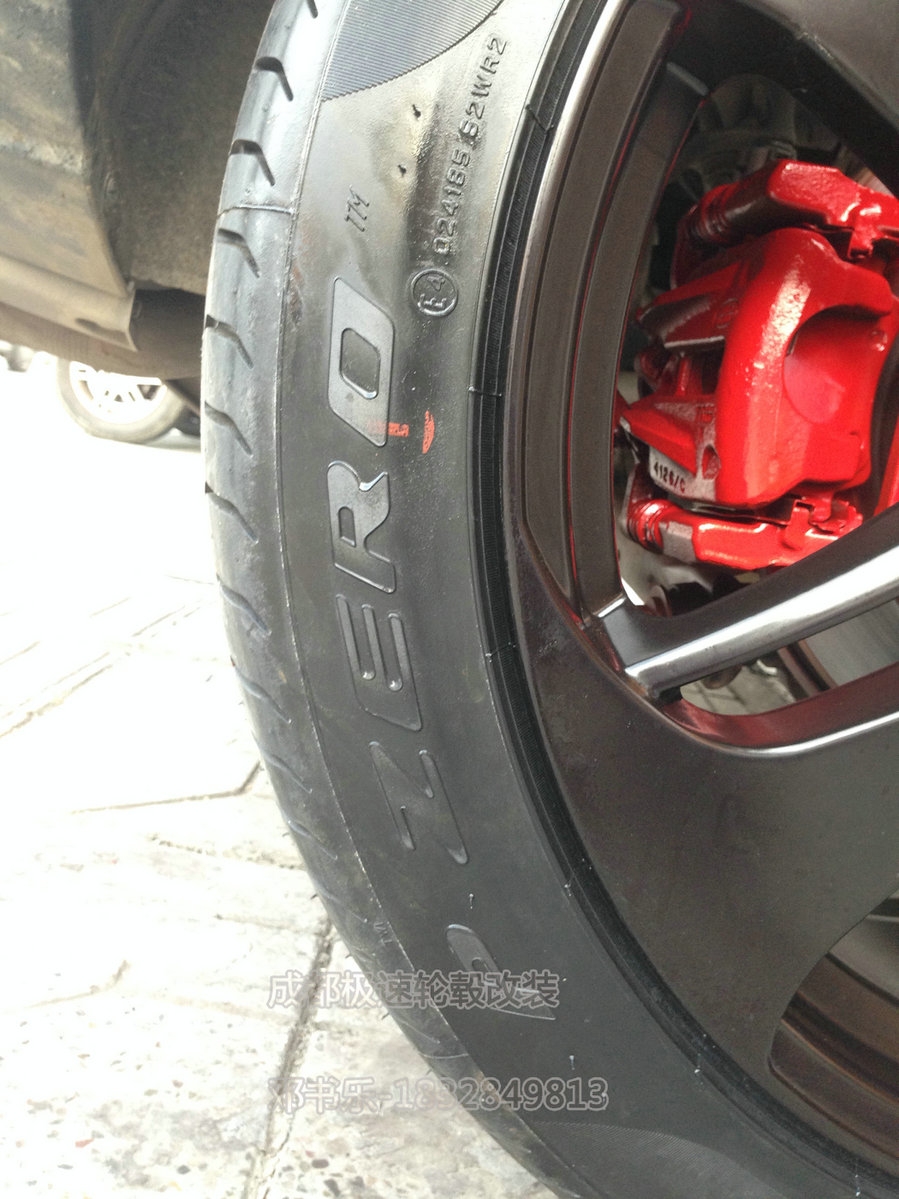 成都極速輪轂 陸虎極光 升級20寸DATA輪轂裝車案例
