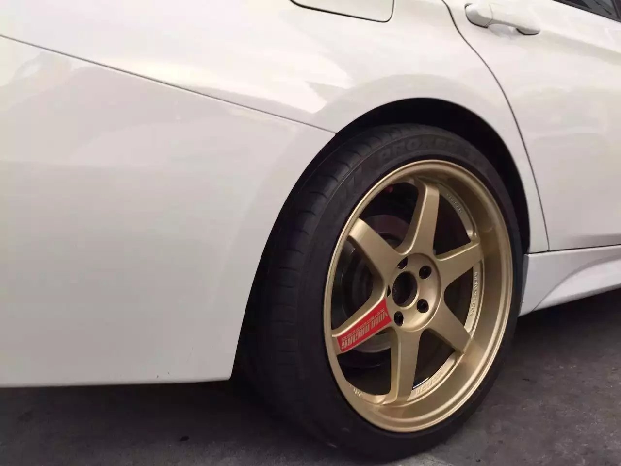 RAYS TE37，特別 顏色 19寸 加橫濱鏍桿裝車完工