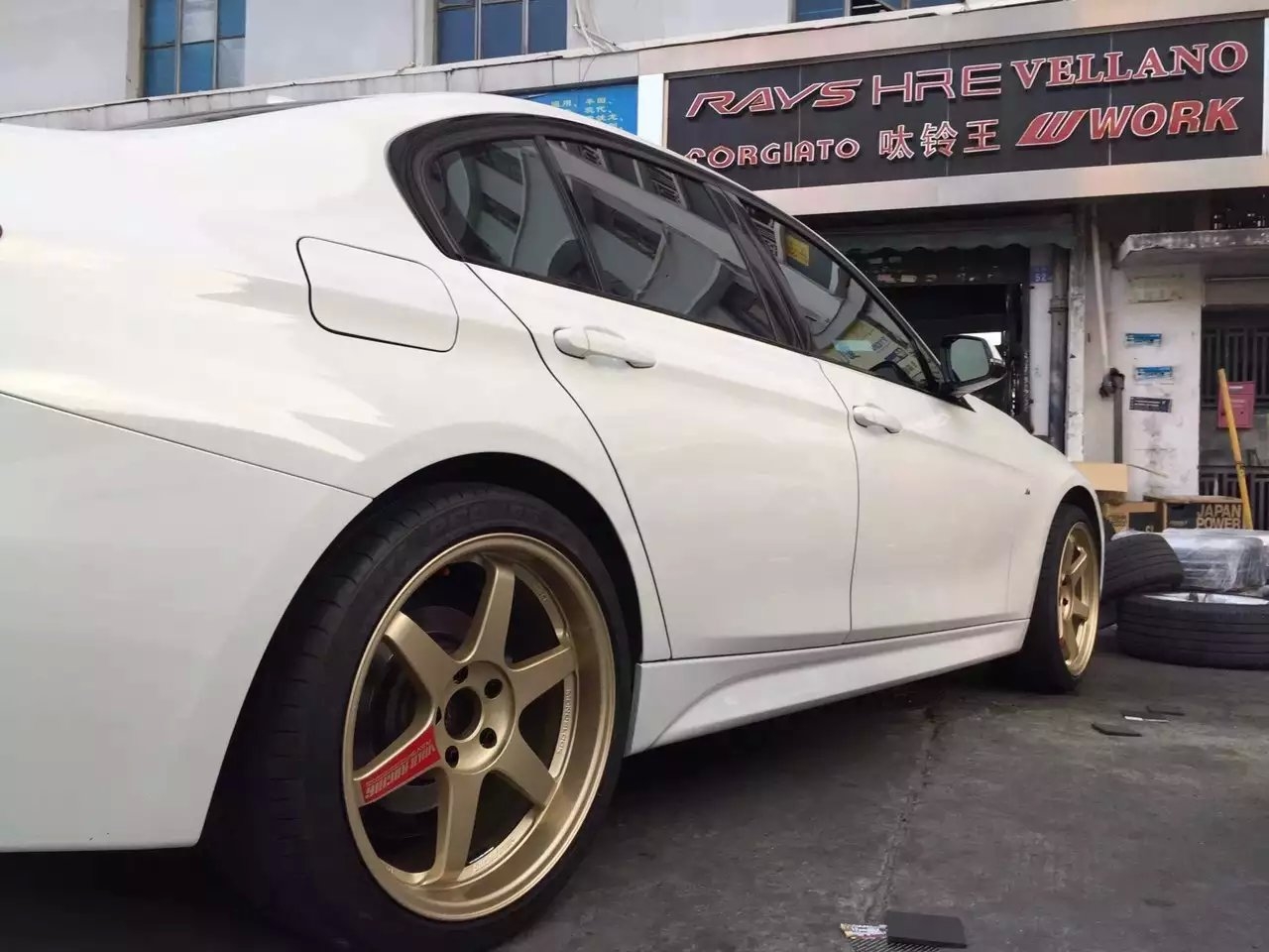 RAYS TE37，特別 顏色 19寸 加橫濱鏍桿裝車完工