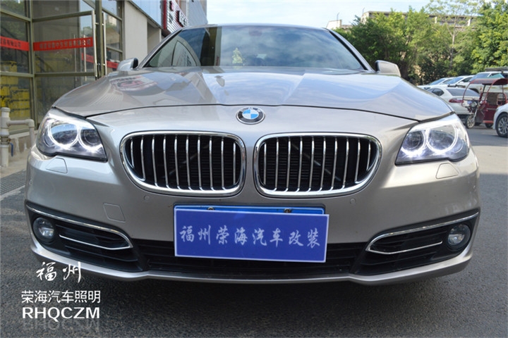 福州汽車大燈升級 寶馬5系汽車大燈總成低升高 福州榮海汽車照明