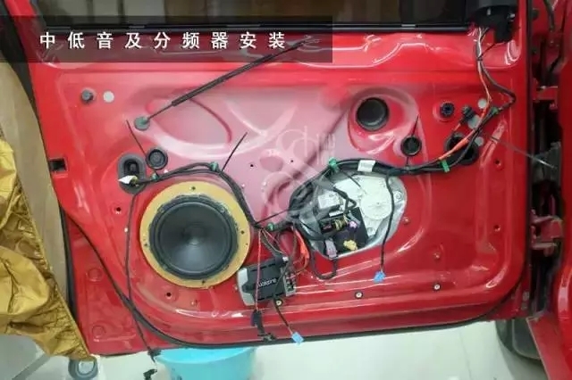 武漢松杉汽車(chē)隔音改裝【大眾速騰】升級(jí)意大利歐迪臣/赫茲音響