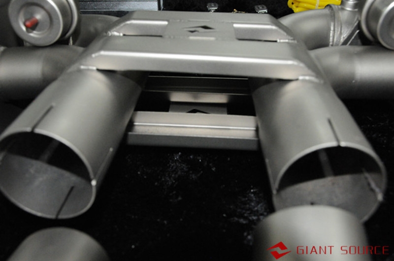 15款新保時(shí)捷卡宴改裝遙控閥門中尾段 香港giantsource巨源排氣管