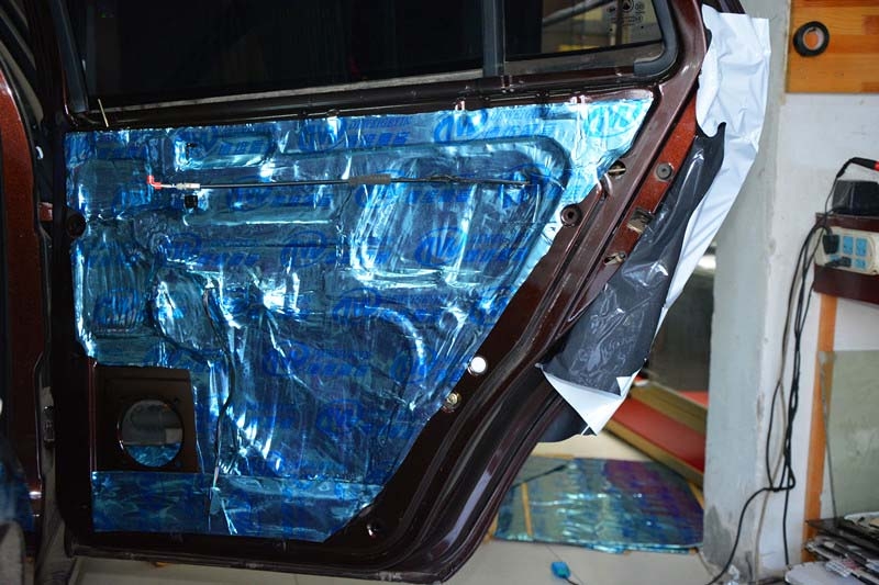 唐山英倫汽車全車隔音