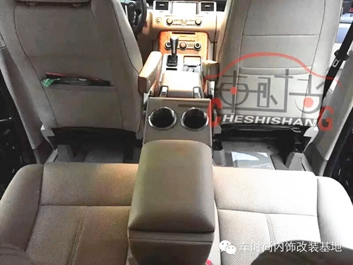 鄭州車時尚路虎汽車內(nèi)飾個性改裝，電動座椅改裝案例