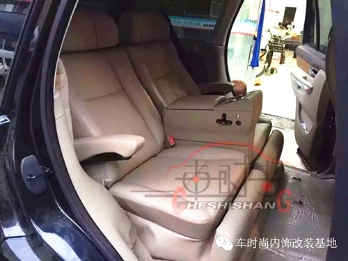 鄭州車時尚路虎汽車內(nèi)飾個性改裝，電動座椅改裝案例