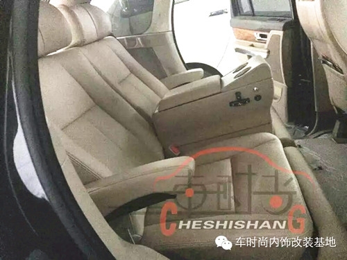 鄭州車時尚路虎汽車內(nèi)飾個性改裝，電動座椅改裝案例
