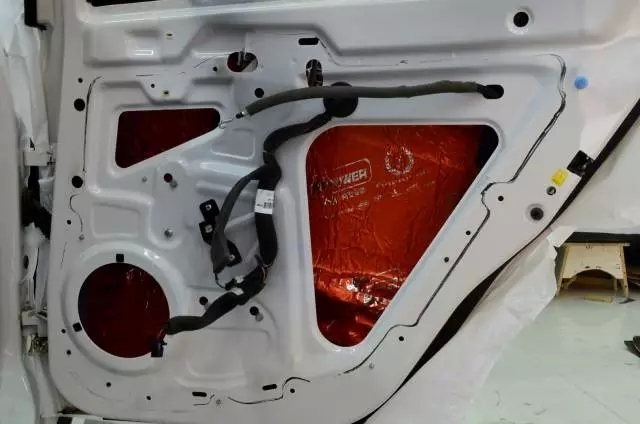【武漢松杉汽車音響改裝】打造名爵6全車隔音+汽車音響