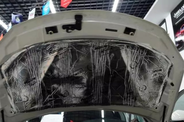 【武漢松杉汽車音響改裝】打造名爵6全車隔音+汽車音響