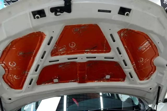 【武漢松杉汽車音響改裝】打造名爵6全車隔音+汽車音響