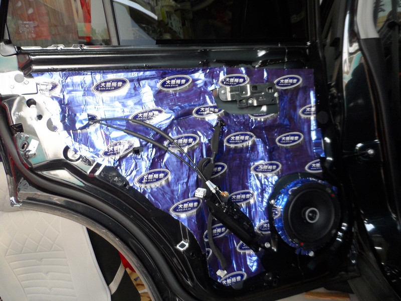 哈弗H5汽車音響改裝全車隔音