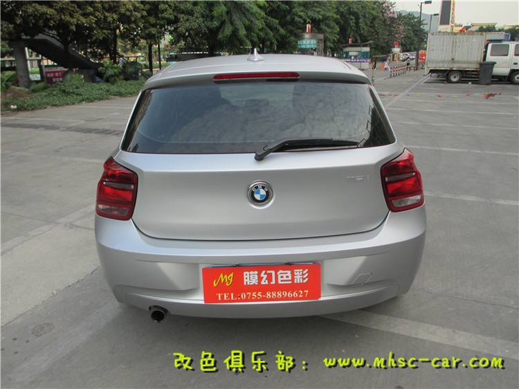 寶馬1系車身改顏色 全車改色貼膜 汽車改色膜 亞光膜