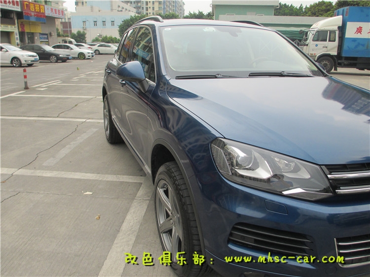 大眾途銳全車改色貼膜 車身貼膜改顏色 汽車改色膜 小珠光改色膜