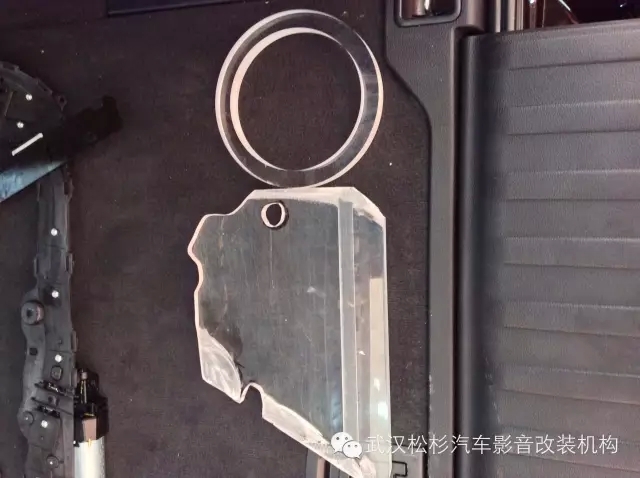 【武漢松杉汽車音響改裝】提升Bigger的神技能--寶馬X5內(nèi)飾升級(jí)
