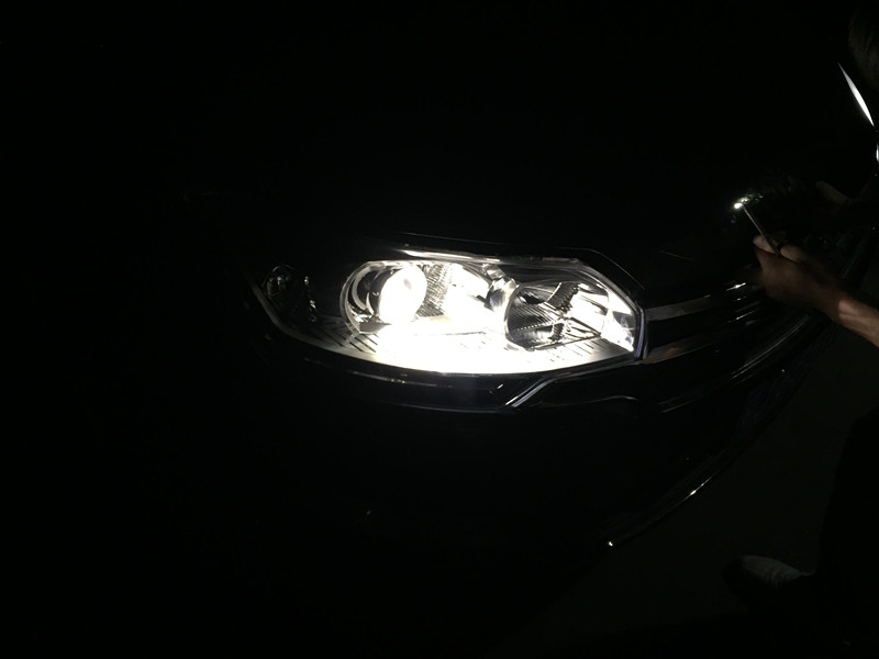 上海15款雪鐵龍C5車燈升級(jí)亮度 改小糸Q5透鏡 歐司朗氙氣燈 天使眼 惡魔眼